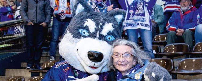 Die Liebe zu den Kassel Huskies - Ursula Hensler seit 40 Jahren ein Fan der Schlittenhunde