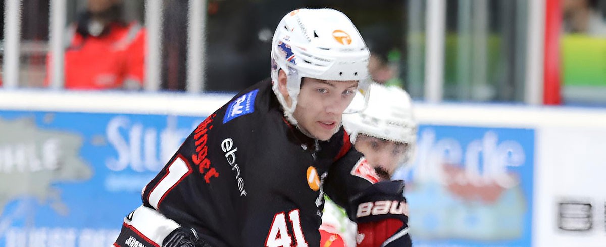 Lukas Jung bleibt in Ravensburg