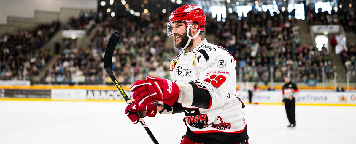 Transferkracher: Blue Devils holen Routinier Jordan Knackstedt