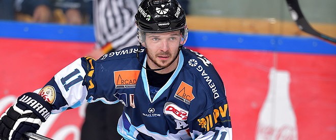 Steven Rupprich bleibt Eislöwen erhalten