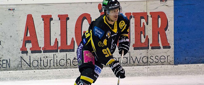 48 Tore in der Oberliga Süd: Torjäger Josh Burnell kommt zum ESVK