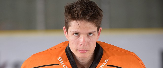 Huskies statten Jimmy Hertel mit Förderlizenz aus