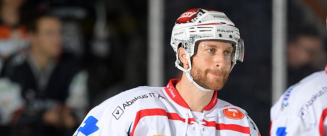 Raphael Kapzan fällt den Towerstars rund sechs Wochen aus