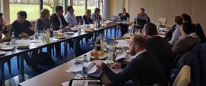 DEL2: Clubs absolvieren Steuer-Workshop zur Optimierung des wirtschaftlichen Handelns