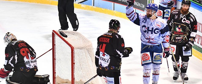 Ravensburg holt sich Sieg am Halloween-Abend