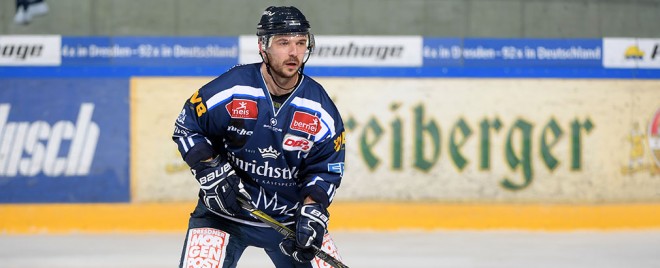 Steven Rupprich bleibt ein Eislöwe