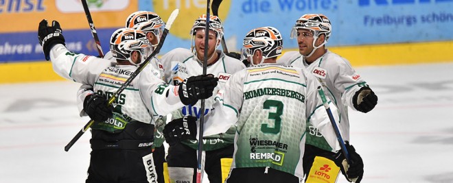 Bietigheim bleibt an der Tabellenspitze