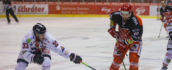 Scott Timmins bleibt bei den Eispiraten 