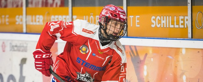 Lukas Heger spielt weiterhin für Regensburg