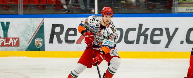 Topi Piipponen spielt für die Eisbären