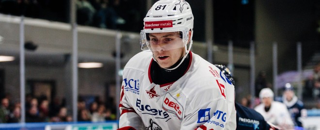 Kevin Slezak verlängert in Regensburg