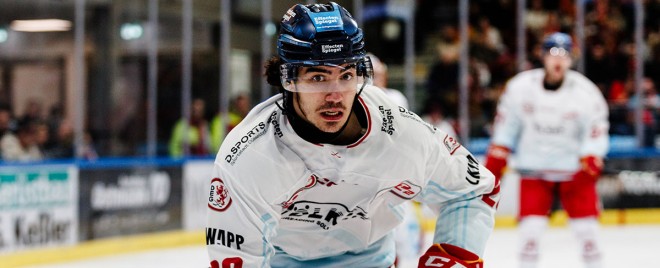 Eisbären Regensburg sichern sich Moritz Kukuk