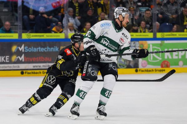 Yvonne Brands - Krefeld Pinguine